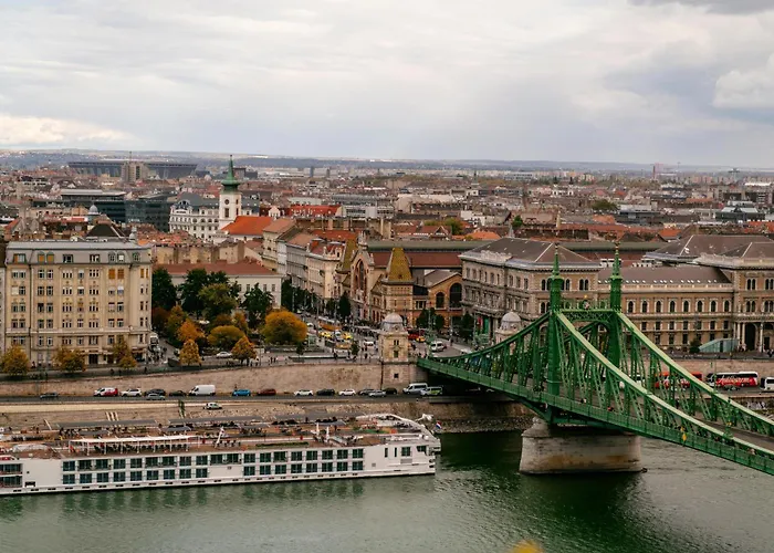 Roombach Hotel Budapest Center